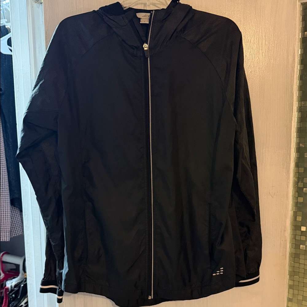 Black Hooded Lightweight Jacket - Casual Zip Front